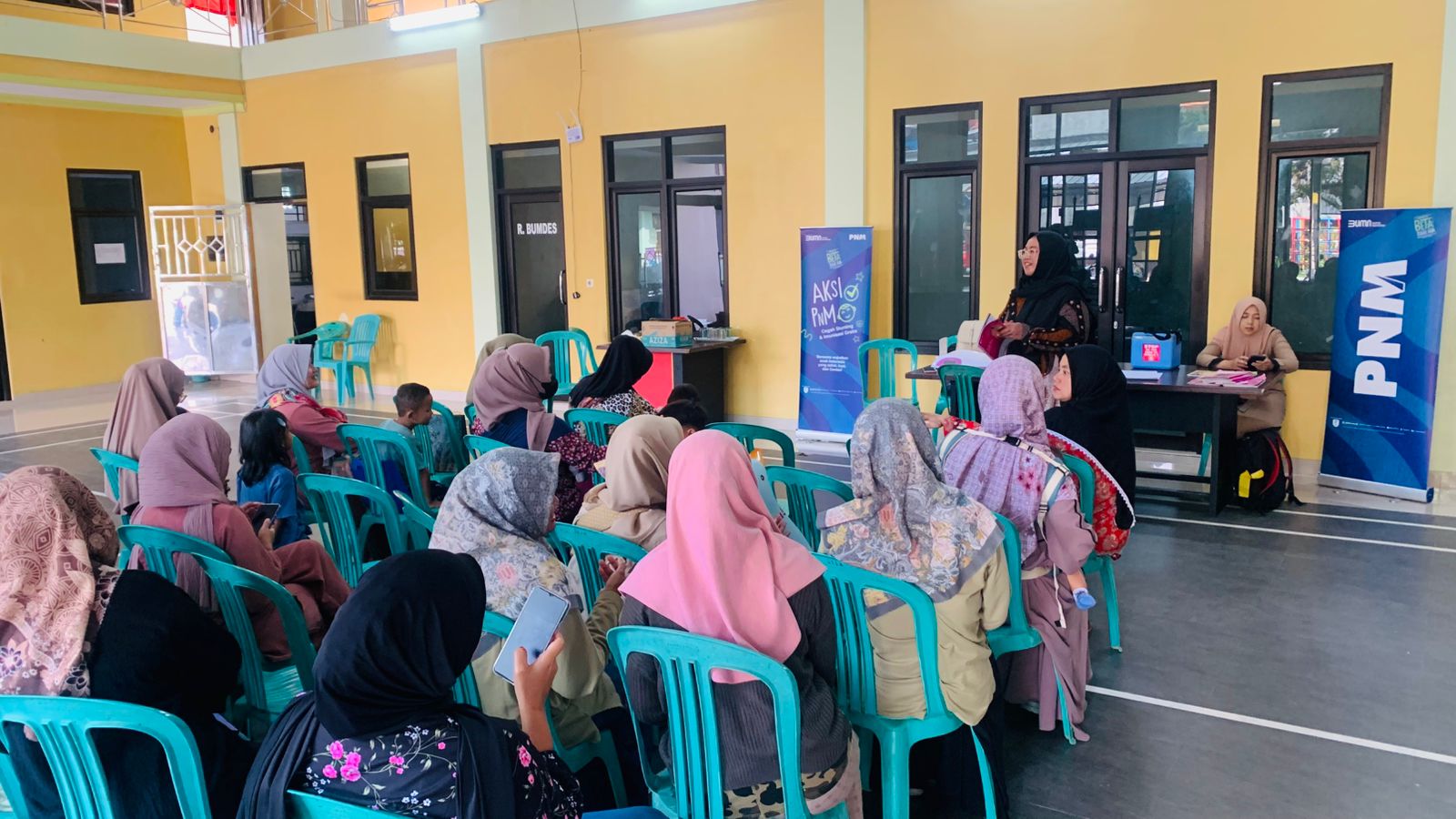 PNM Cabang Cirebon Gelar Aksi Cegah Stunting dan Imunisasi Gratis di Kuningan