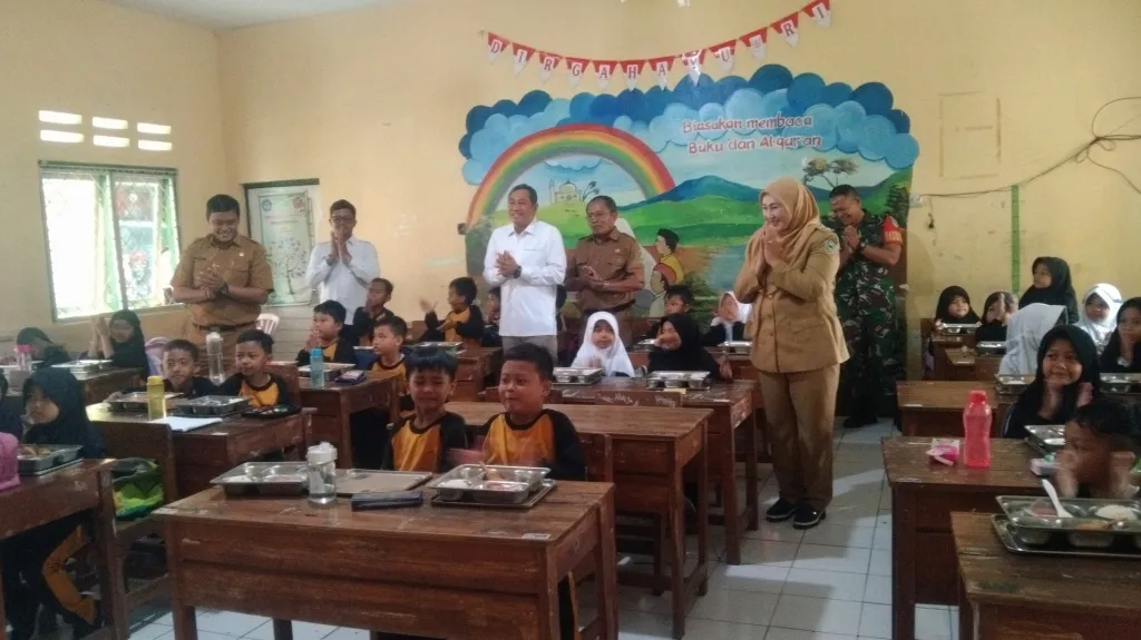 Anggota Dpr Ri H. Rokhmat Ardiyan