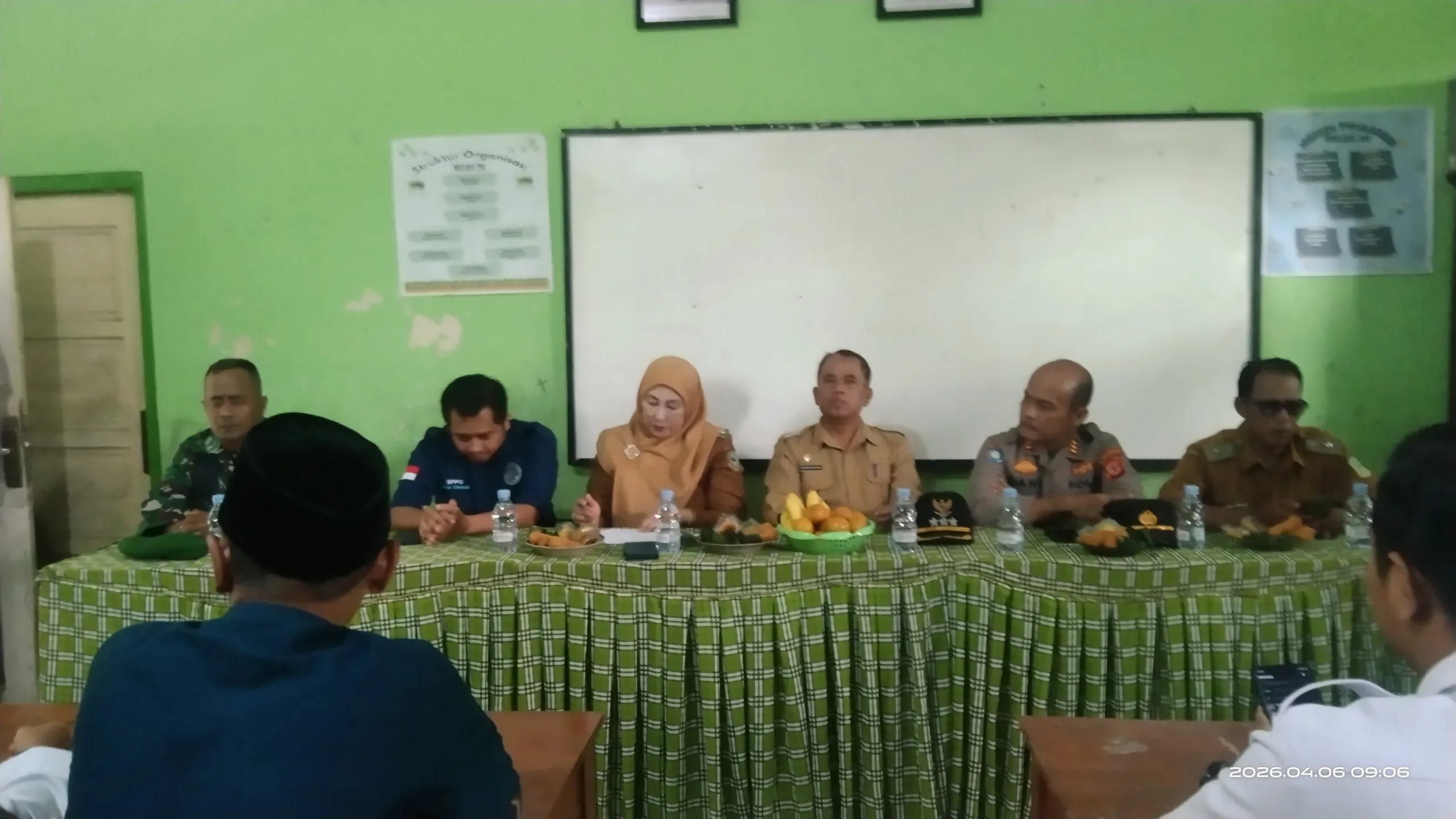Ketua Yayasan Adi Nuriman Bersama Wakil Bupati Kuningan