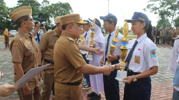 Bupati Kuningan Dian