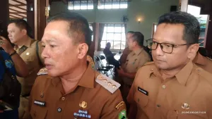 Bupati Kuningan Kepala Diskopdagprin