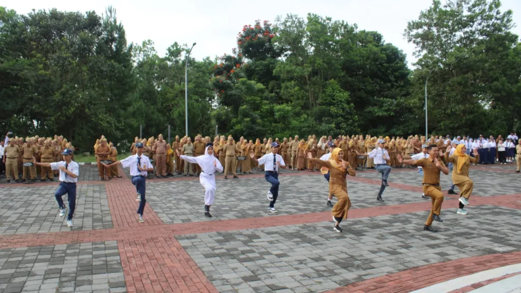 Senam Kuningan Melesat