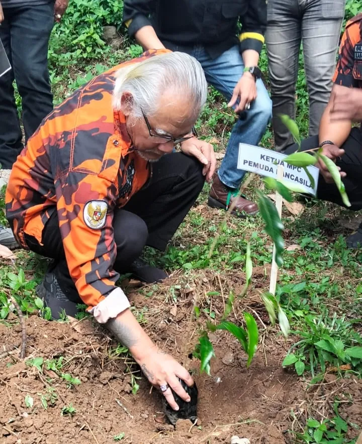 Ketua Pp Mpc . Harnida Darius