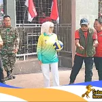 Semarak HUT RI ke-81: Bunda Ela Resmi Membuka Turnamen volly Antar Dusun Desa Caracas