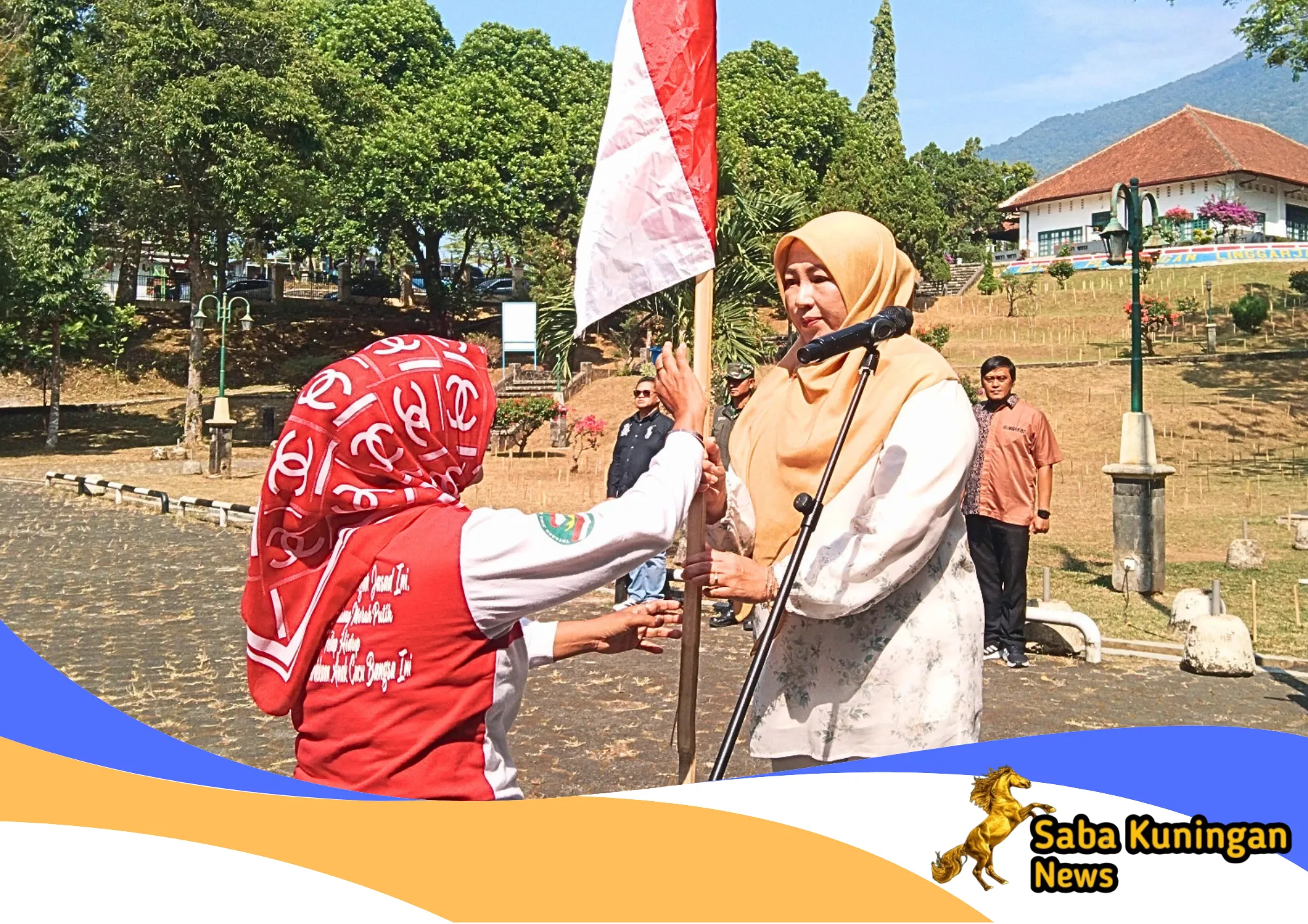 Pemasangan 10.001 Bendera Merah Putih ke-11, Wabup Tuti: Tanamkan Cinta Tanah Air kepada Generasi Muda