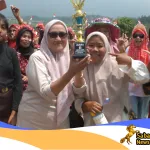 Sambut Hari Jadi Kabupaten Kuningan ke-528, Ribuan Warga Bojong Cilimus Ikuti Jalan Sehat dan Senam Kuningan Melesat
