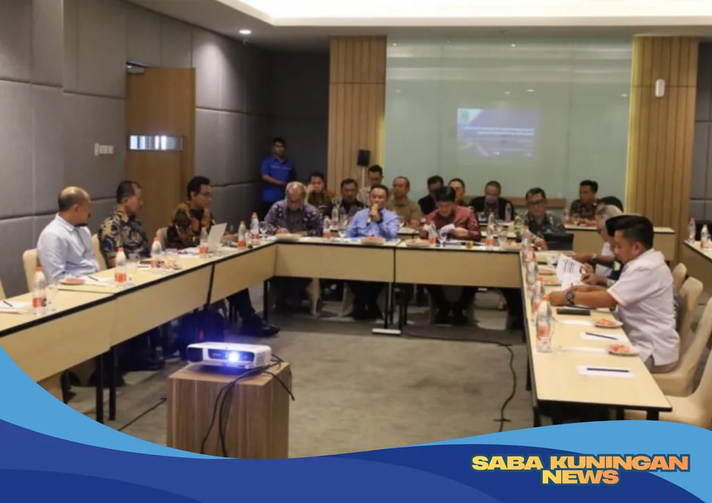“KPBU itu kerja sama pemerintah dan badan usaha, harus bekerja sama, tidak bisa sendiri-sendiri.”